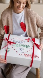 Heartwarming Advent Calendar [ Christmas Kiss ] 2025