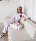 Heartwarming Advent Calendar [ Christmas Kiss ] 2025 - Image 3